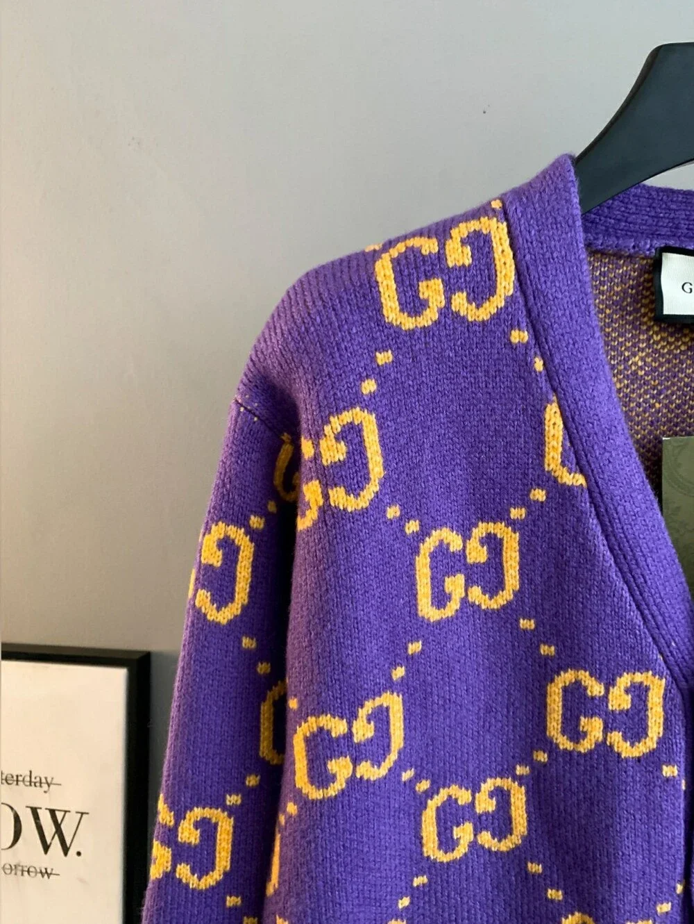 GUCCI Purple Logo Jacquard V-Neck Cardigan